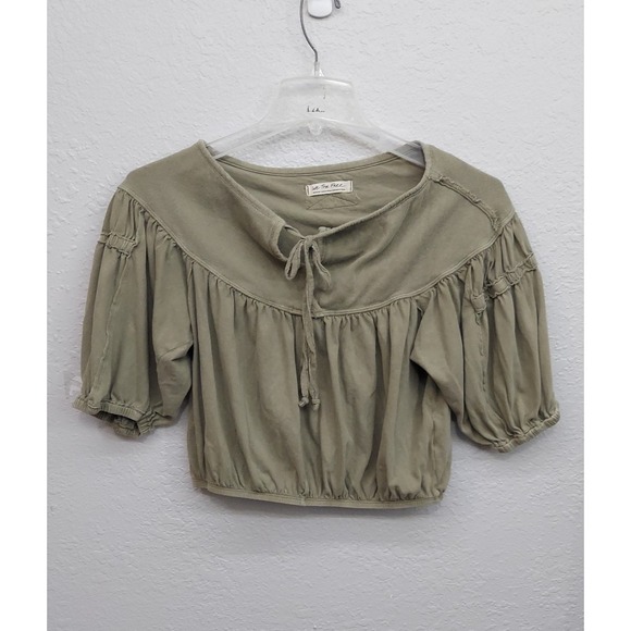 Free People Tops - We the Free People Cropped Top Womens Medium Olive Green Tie Boho Relaxed‎